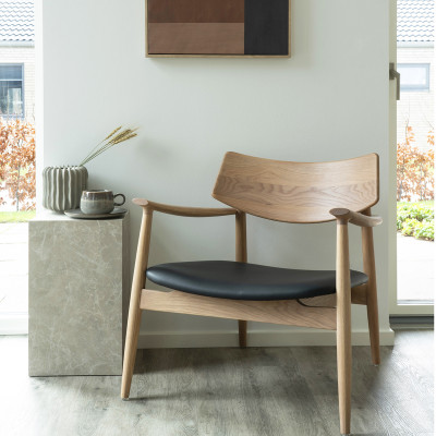 FRIDA-Lounge-Sessel aus Eiche natur und schwarzem PU