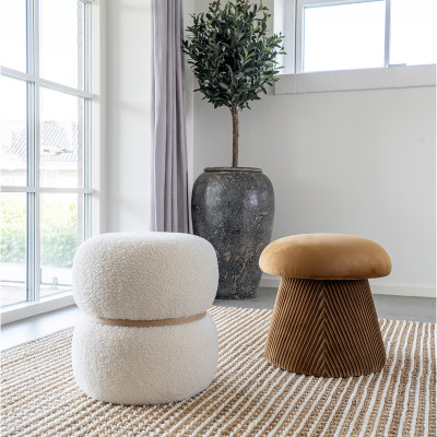 BULL-Pouf aus ecrufarbenem Bouclé-Stoff ø38 cm
